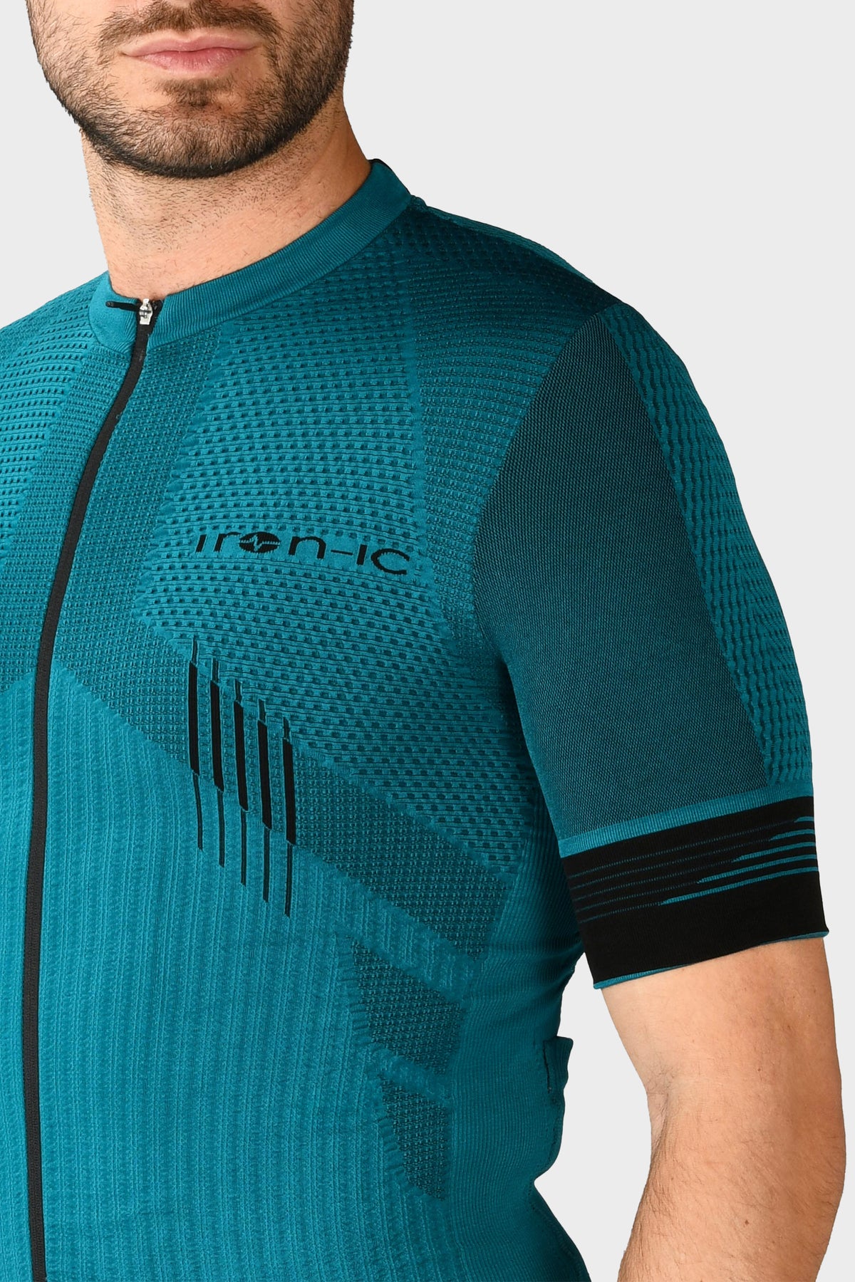 HERO Ocean Short-Sleeve Cycling Jersey - LIGHT