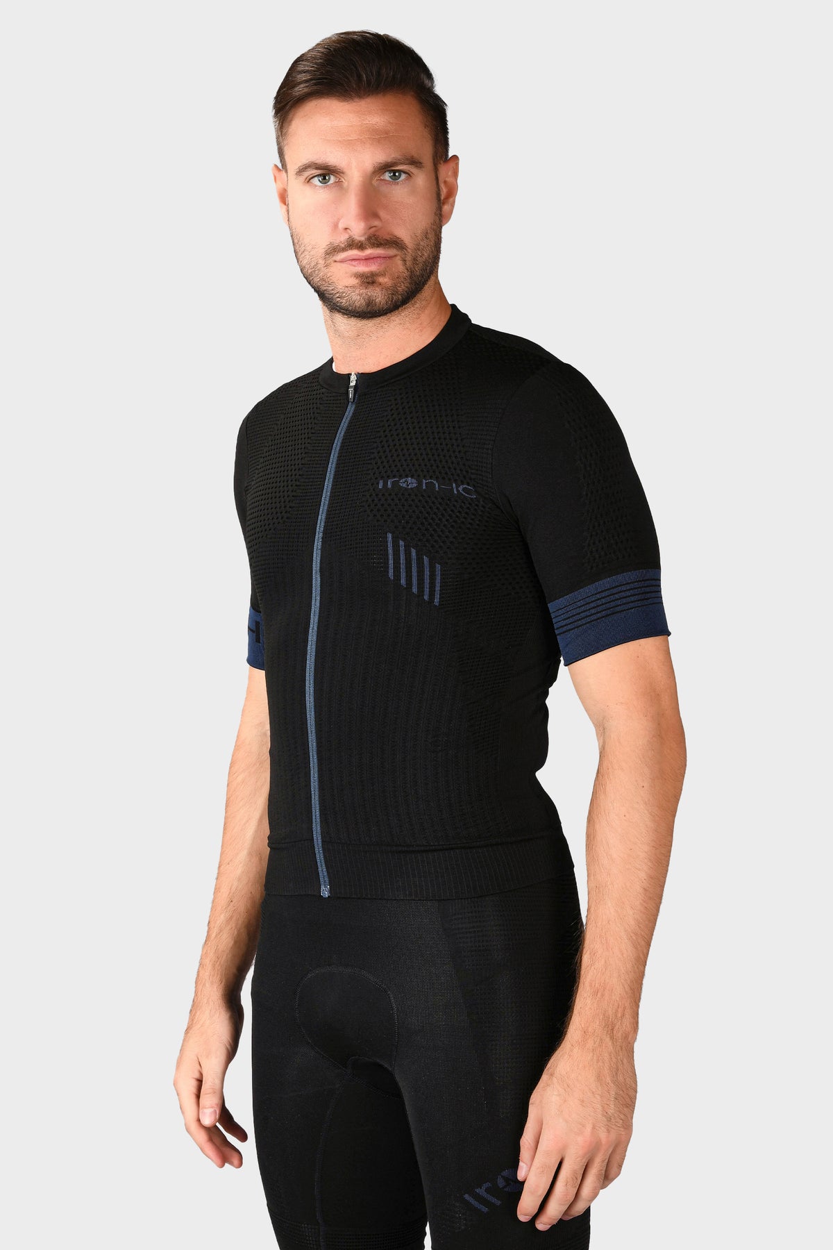 HERO Black Short-Sleeve Cycling Jersey - LIGHT