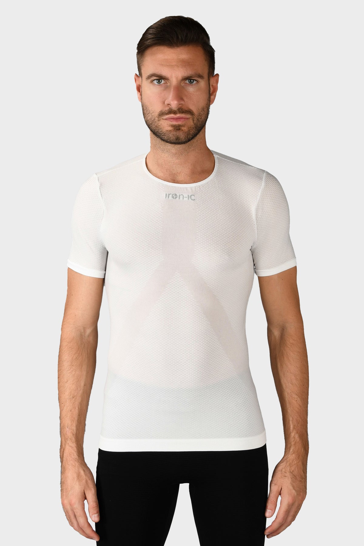 EVONET Ultra-Breathable Microperforated White T-Shirt - LIGHT