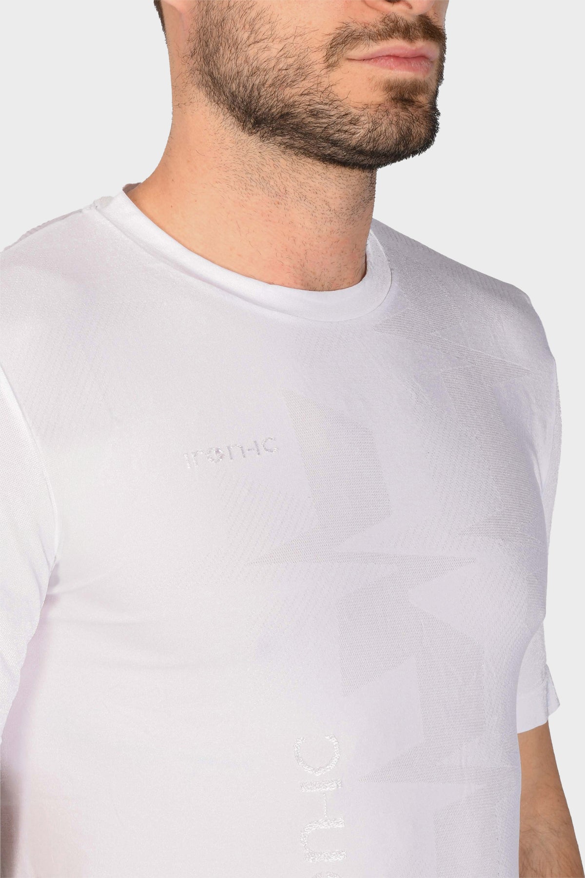 UV Protection ZigZag T-Shirt - LIGHT