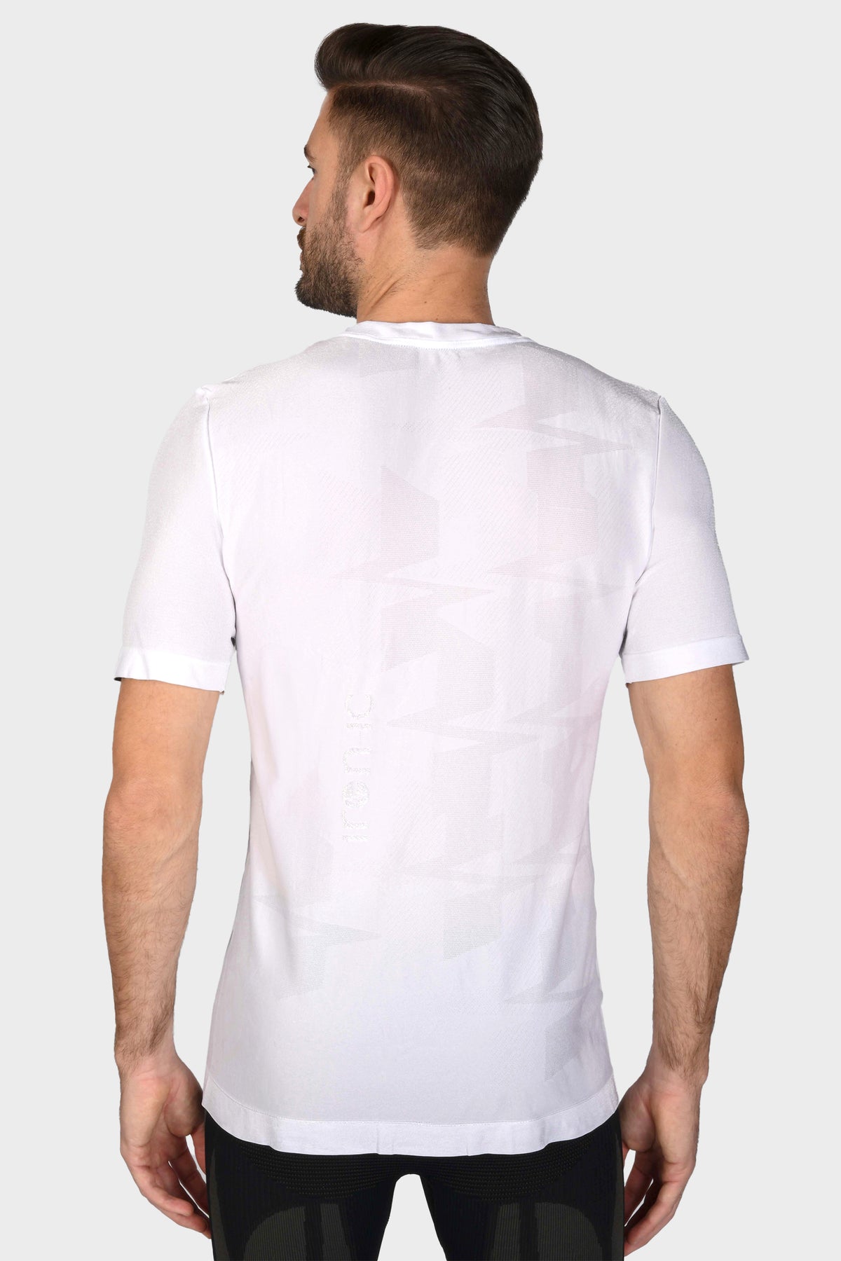 UV Protection ZigZag T-Shirt - LIGHT