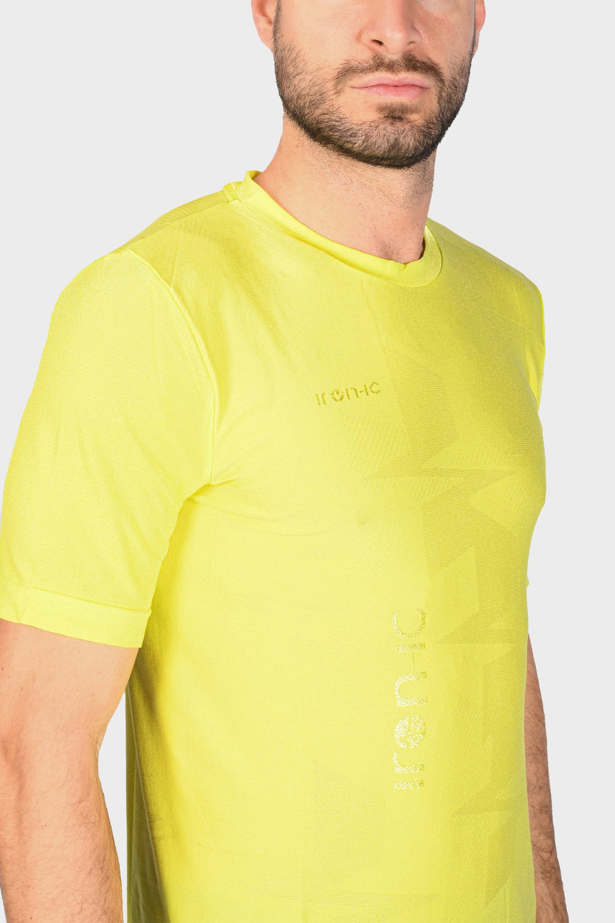 UV Protection ZigZag T-Shirt - LIGHT