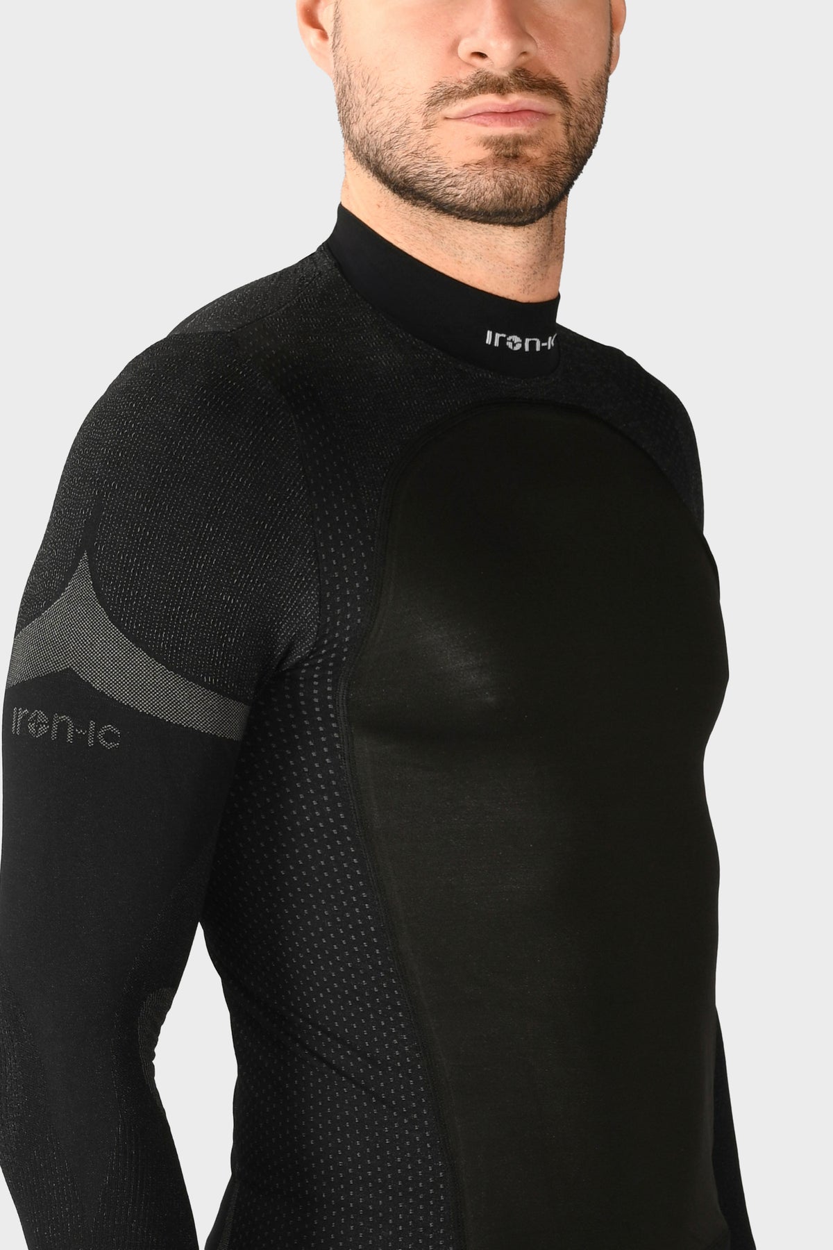 High-neck Windproof Baselayer Shirt - THERMIC