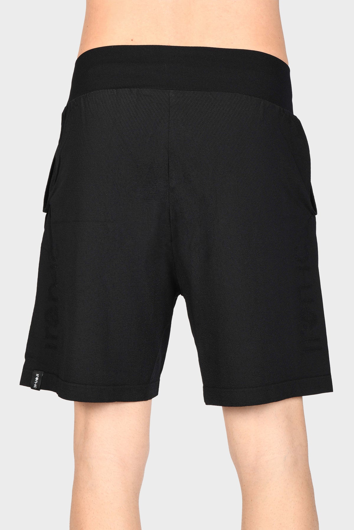 Pantaloncini sportivi uomo UV Protection - LIGHT